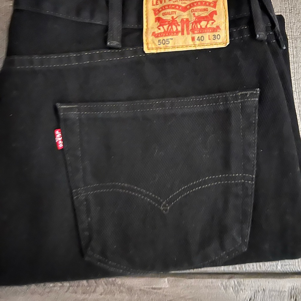 505 Black Levi Jean 40x30